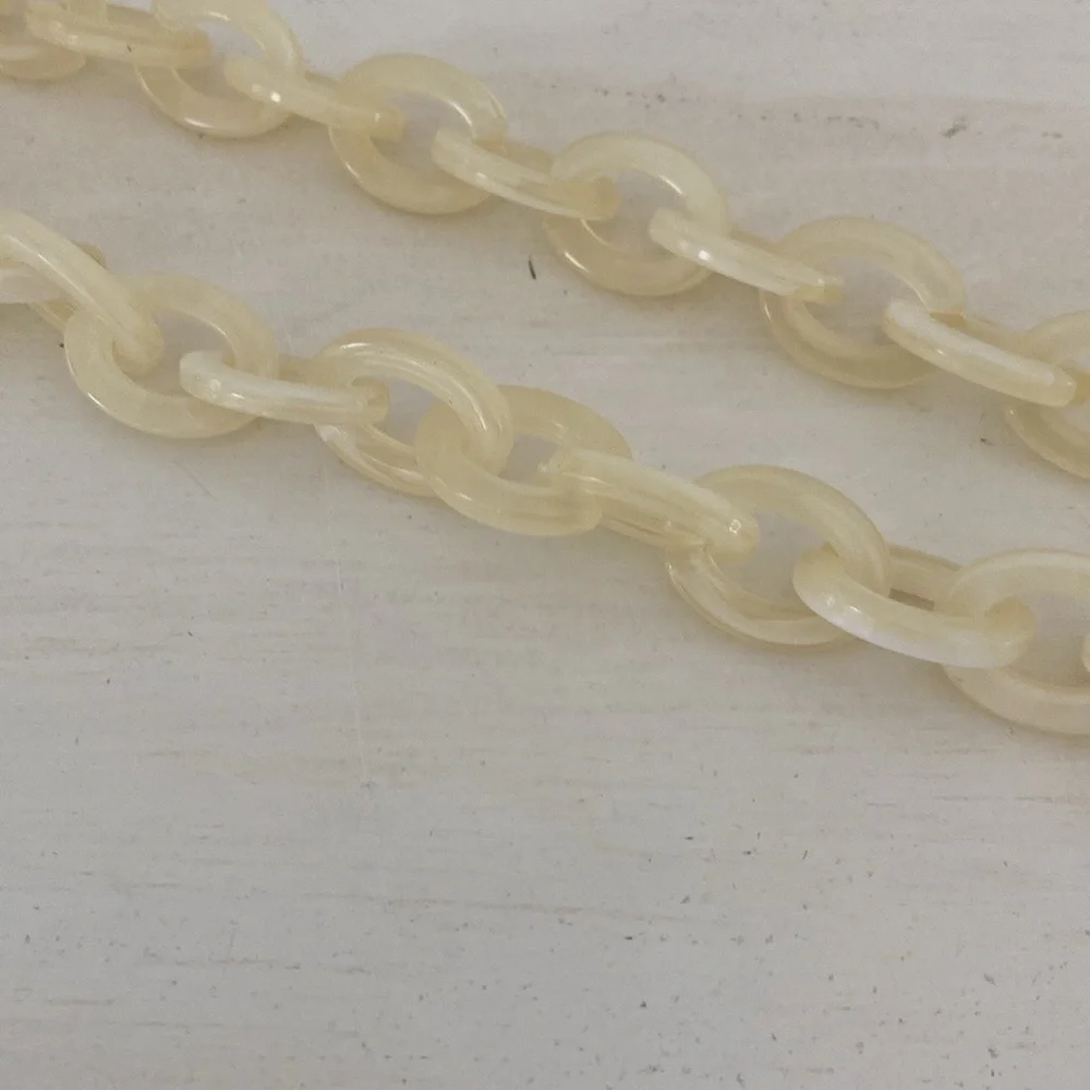 Classic Eyeglass Link Chain Necklace With Lobster Claw Clasp